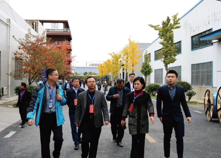 安順市人大代表團50余人蒞臨固達電纜集團視察指導